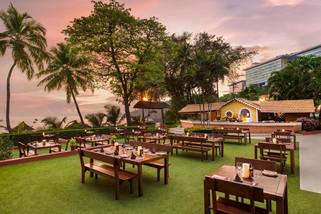 Taj Cidade De Goa Heritage, Goa Santa Cruz Esterno foto The Lawn